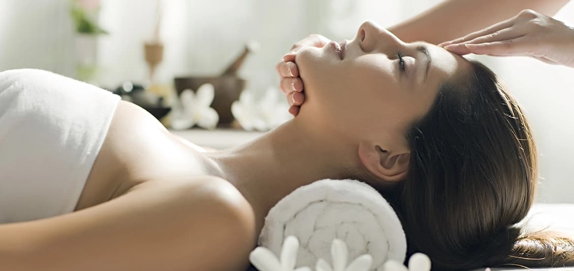 Godrej Prima Luxury Spa & Salon